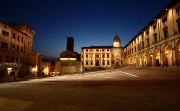 Piccolo Garibaldi Appartamento Arezzo Exterior photo